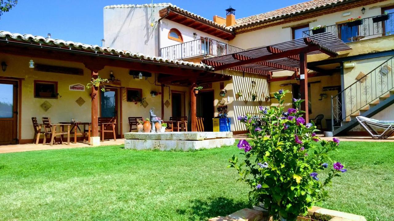 Moratinos Albergue San Bruno מראה חיצוני תמונה